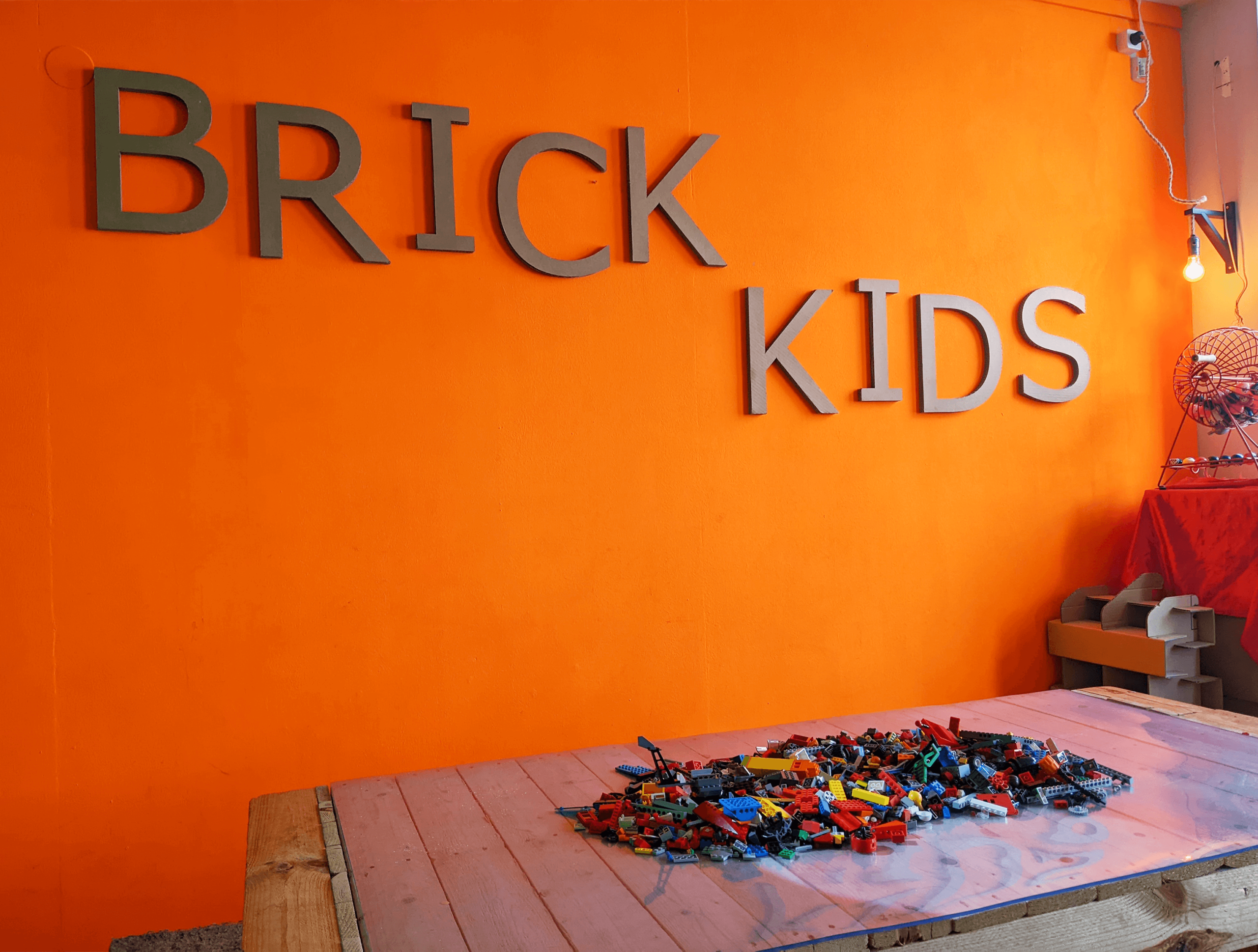 LOCO-fabriek-brick-kids